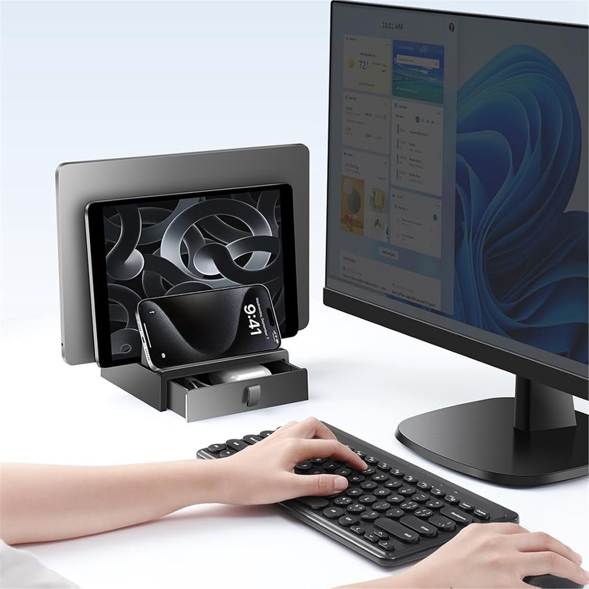 Vertical Laptop Stand - حامل لابتوب عمودي من هومجود فايدير