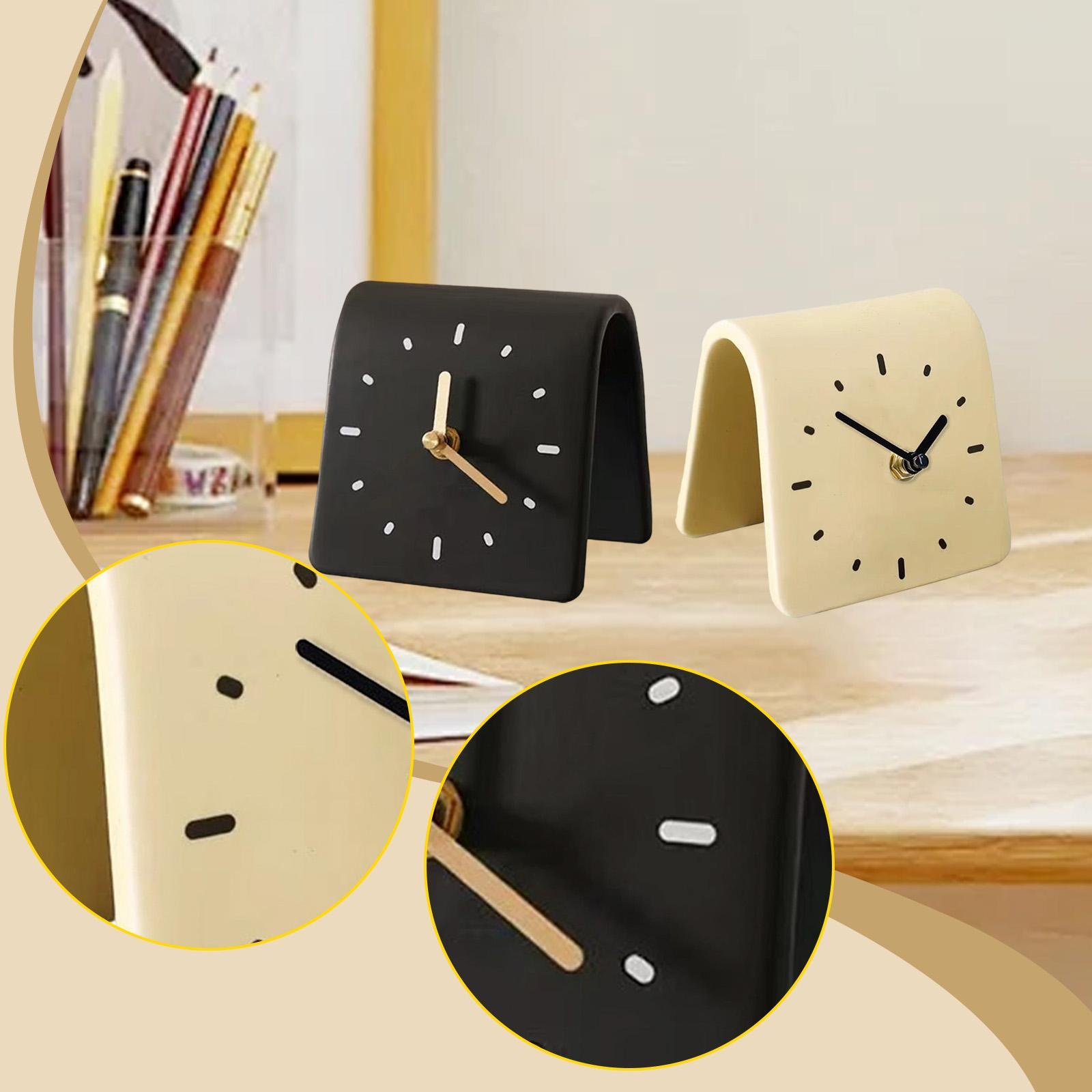 ساعة مكتبية حديثة بتصميم فني،  - مراجعة Desk Setup Study وسعره