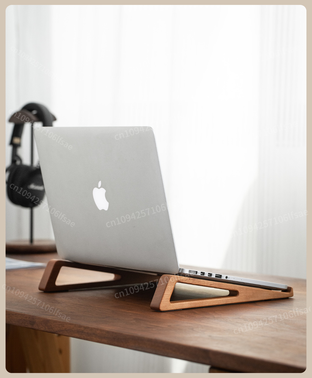 حامل الكمبيوتر المحمول HeMu، د - مراجعة Vertical Laptop Stand وسعره